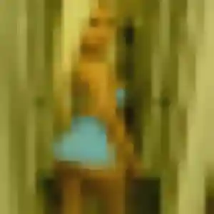 Faustine, fille de 42 ans cherche plan cul à Lapeyrouse-Mornay