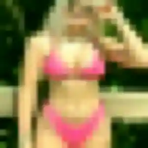 Takha de Larressore, 31 ans - plan cul discret