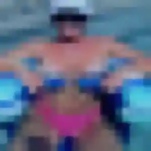 Dorothée, 44 ans, en ligne à Latour-de-France pour une rencontre coquine
