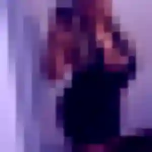 Rencontre Deborah, 24 ans à Latresne en privé