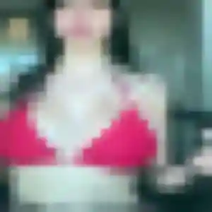 Roxane, 37 ans, dispo pour plan cul à Laval-en-Belledonne