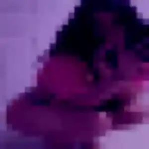 Linda (30 ans) à Le Bono cherche une rencontre rapidement