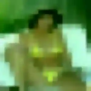 Pénélope, 34 ans, dispo pour plan cul à Le Castelet