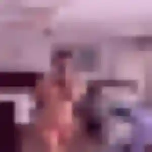 Maëva, femme de 25 ans propose plan cul à Le Douhet