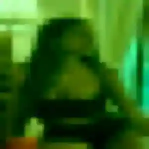 Mériem, 22 ans, dispo pour plan cul à Le Haillan
