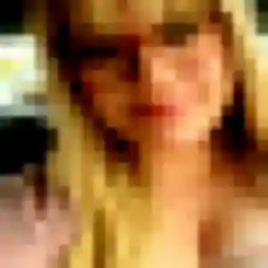 Photo exclusive de Oumy, 41 ans à Le Haillan - rencontre coquine