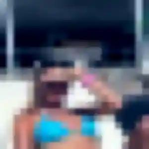 Téning, 37 ans, en ligne à Le Houga pour un plan cul