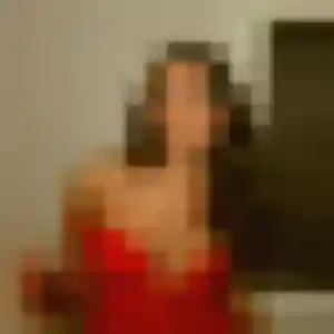 Mame, fille de 24 ans cherche plan cul à Le Minihic-sur-Rance