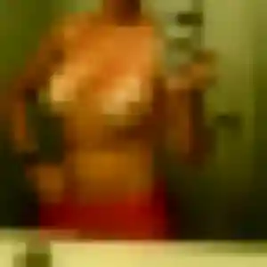 Akissi, 26 ans, dispo pour plan cul à Le Porge