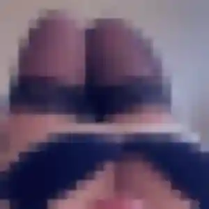 Contacte Malika, 29 ans à Le Thil en t'inscrivant
