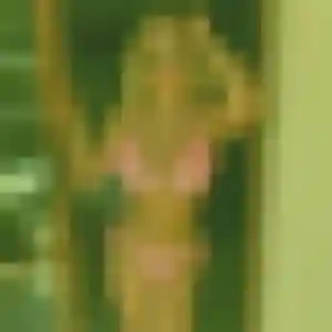 Sexy Gnilane, 39 ans à Le Tronquay - la contacter