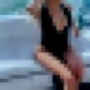 Photo sexy de Ronke, 33 ans à Le Tronquay - rencontre coquine