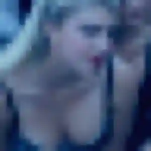 Nyambura, 27 ans, connectée à Le Vernet pour une rencontre coquine