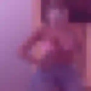 Belle Constance, 22 ans à Ledeuix - la contacter