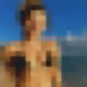 Sexy Jennifer, 22 ans à Les Lilas - voir sa photo