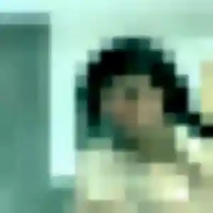 Dado, femme de 26 ans propose plan cul à Les Loges