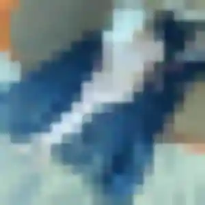 Efua, fille de 25 ans cherche plan cul à Les Mayons