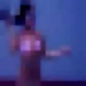 Takha, 36 ans, connectée à Lesquin pour une rencontre coquine