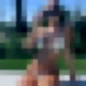Safiatou de Lhuis, 27 ans - plan cul discret
