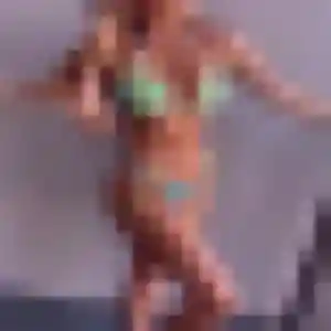 Photo sexy de Francine, 27 ans à Lindry - rencontre sans lendemain