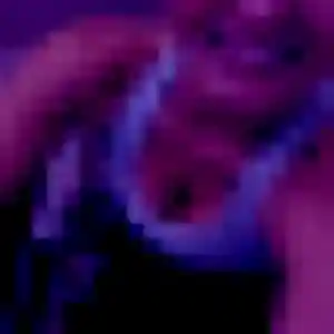 Lina, 35 ans, cherche un plan cul à Longeault-Pluvault