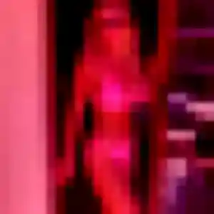 Charmante Faustine, 33 ans à Louey - voir sa photo