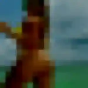 Photo privée de Adaeze, 38 ans à Louvigné-du-Désert - rencontre coquine