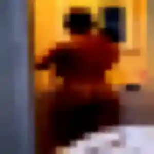Selbé, femme de 22 ans propose plan cul à Louzy