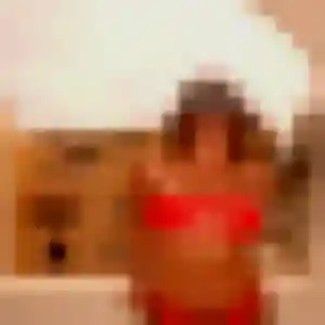Sexy Ngozi, 34 ans à Lumbin - découvrir son profil