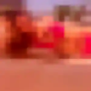 Saly, 24 ans, veut un plan cul à Luri