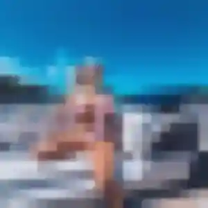 Touty, 23 ans, connectée à Luri pour une rencontre coquine