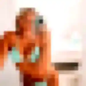 Rejoins Ayélé, 34 ans à Luxeuil-les-Bains en t'inscrivant