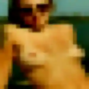 Yasmina, 22 ans, dispo pour plan cul à Mardeuil
