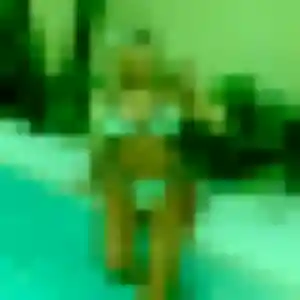 Photo sexy de Akua, 37 ans à Marigny-le-Châtel - rencontre coquine
