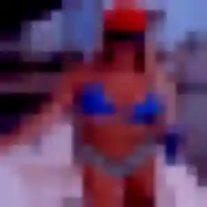 Découvre Justine, 25 ans à Montchevreuil en privé
