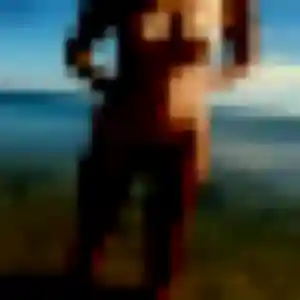 Photo de Leïla à Monterfil (34 ans) - plan cul anonyme
