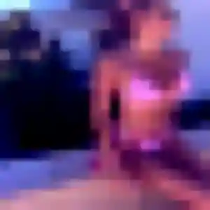 Malaika, 32 ans, cherche un plan cul à Montfaucon