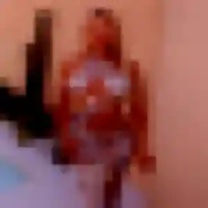Yemisi, femme de 41 ans propose plan cul à Montfort-sur-Argens