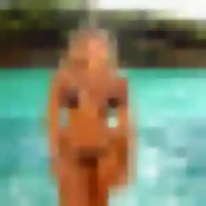 Belle Thalia, 34 ans à Montmartin-sur-Mer - voir sa photo