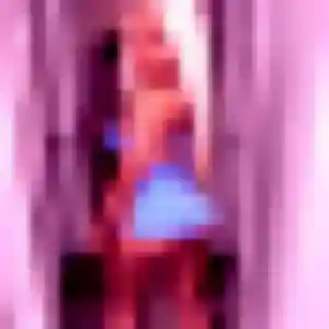 Amoin, 32 ans, connectée à Montrieux-en-Sologne pour une rencontre coquine
