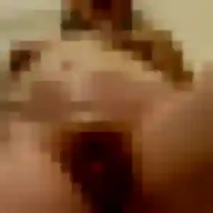 Toyin (30 ans) à Monts-de-Randon propose une rencontre maintenant