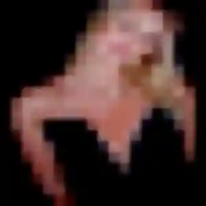 Photo sexy de Akinyi, 40 ans à Moulins - plan discret