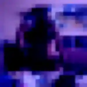 Photo de Émeline à Moulins-le-Carbonnel (22 ans) - plan cul anonyme