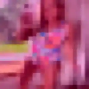 Charmante Muthoni, 24 ans à Moussey - voir sa photo