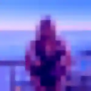 Viviane, femme de 28 ans cherche plan cul à Naillat