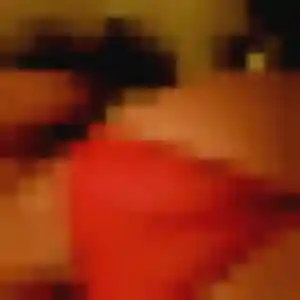 Naëlle, 24 ans, connectée à Neufchâtel-en-Saosnois pour une rencontre coquine