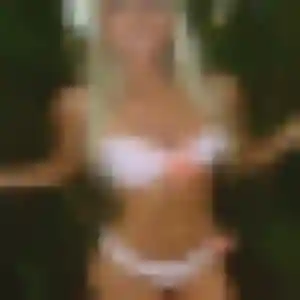 Rejoins Atieno, 38 ans à Neulliac gratuitement