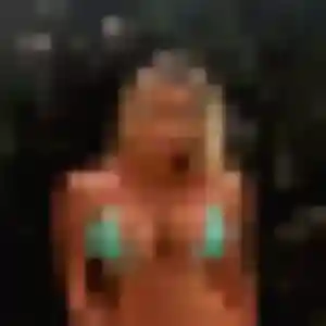 Rachel, 26 ans, cherche un plan cul à Nurieux-Volognat