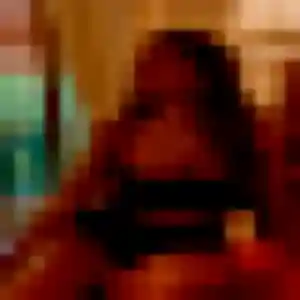 Photo privée de Zaïna, 38 ans à Octeville-sur-Mer - plan discret