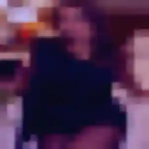 Farida, 24 ans, connectée à Oissery pour un plan cul